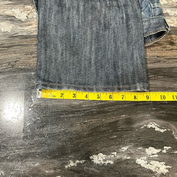 Wrangler Men’s Jeans 40x31 Slim Straight Faded Denim Dark Wash High Rise 38x30 - Picture 9 of 15